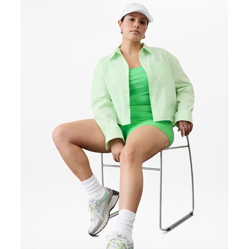 Athleta Midday Cropped Shirt Green Button Down UPF 40+ Recycled Size M NEW